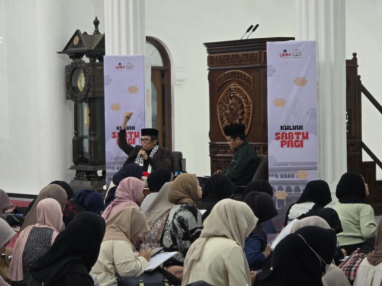 Belajar Sepanjang Hayat: Kuliah Sabtu Pagi UMM Tekankan Etos Ilmu dan Nilai Kemuhammadiyahan